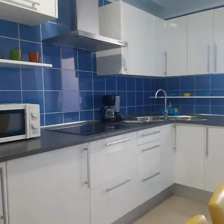 Apartament Lobos *